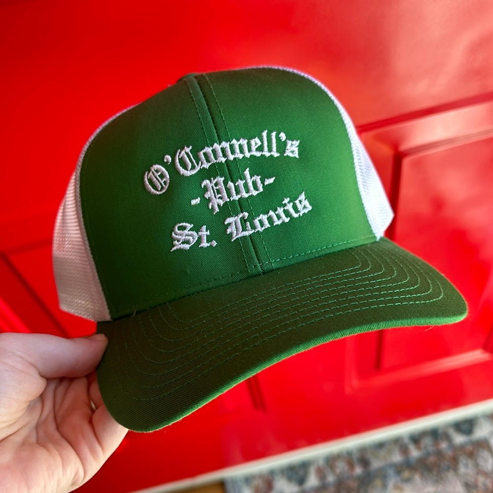 Trucker STL pub hat